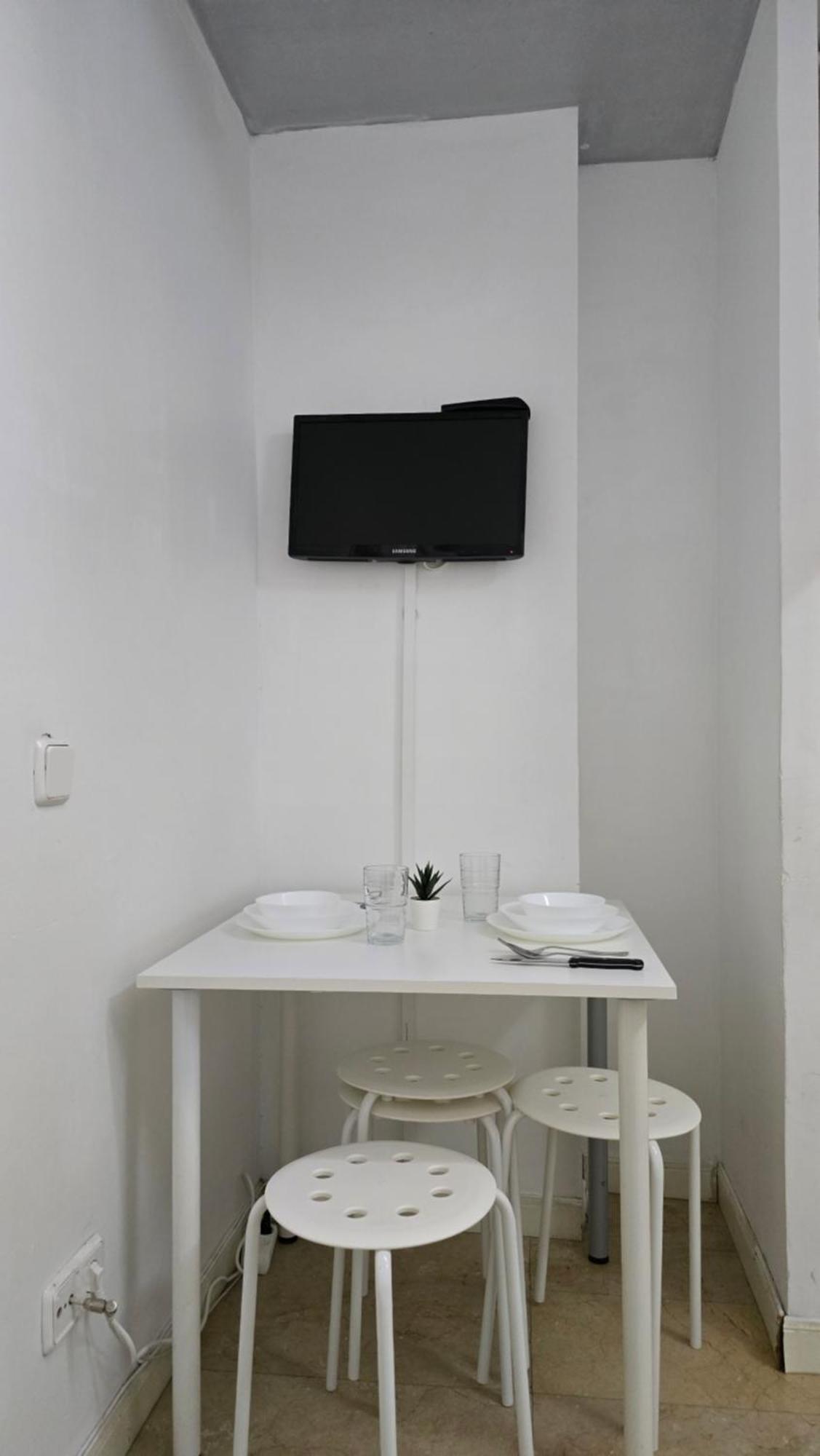 Mini Apartamento Lovely Chueca Madrid Ngoại thất bức ảnh